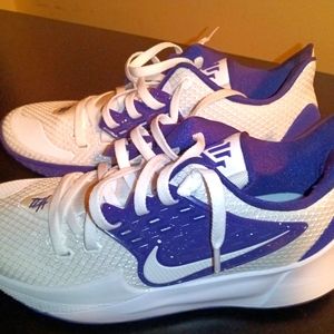 Nike Kyrie Low 2 Men's Basketball Shoes! White!Purple